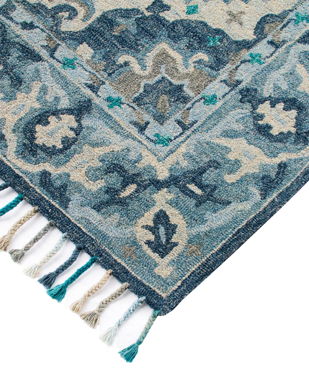 Hand-tufted Traditional Rug (INA-1030)