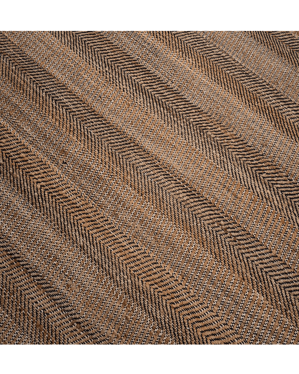 Modern Hand-crafted Rug (FR-HMP-127-22)