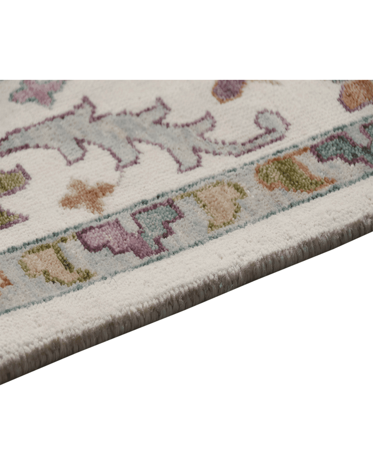 Traditional Hand-knotted Rug (INA-012)
