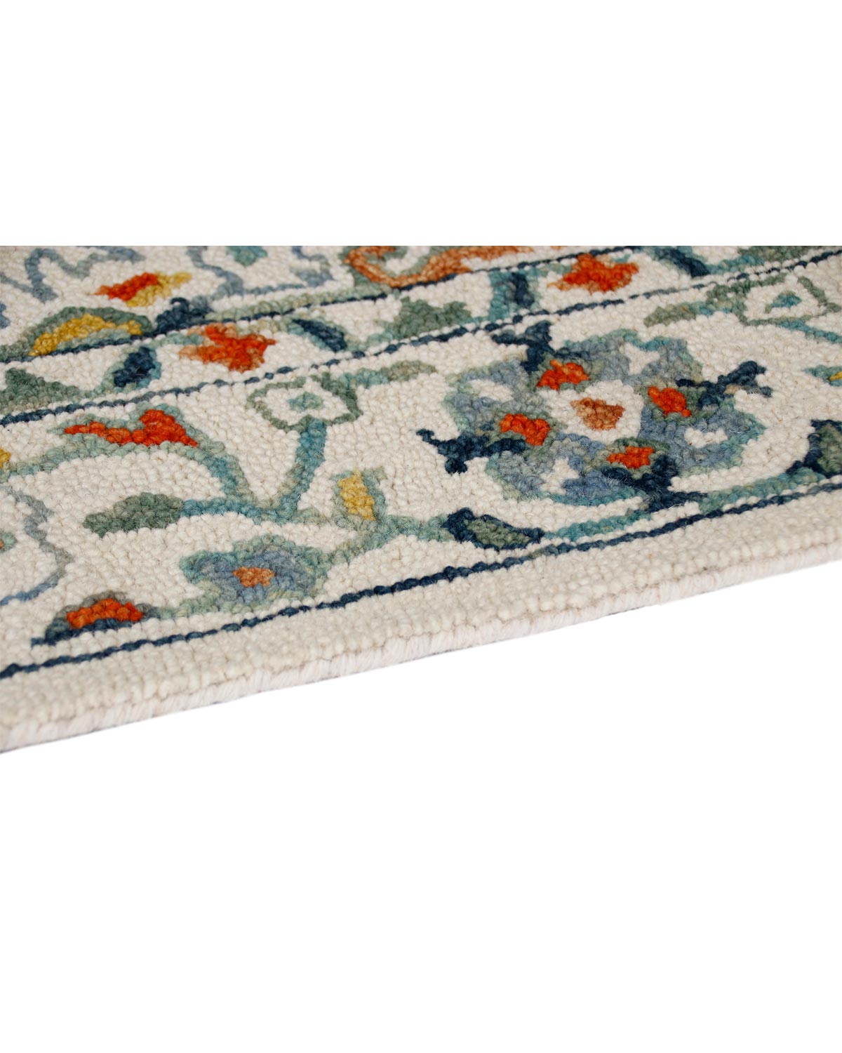 Hand-tufted Traditional Rug (INA-8010)