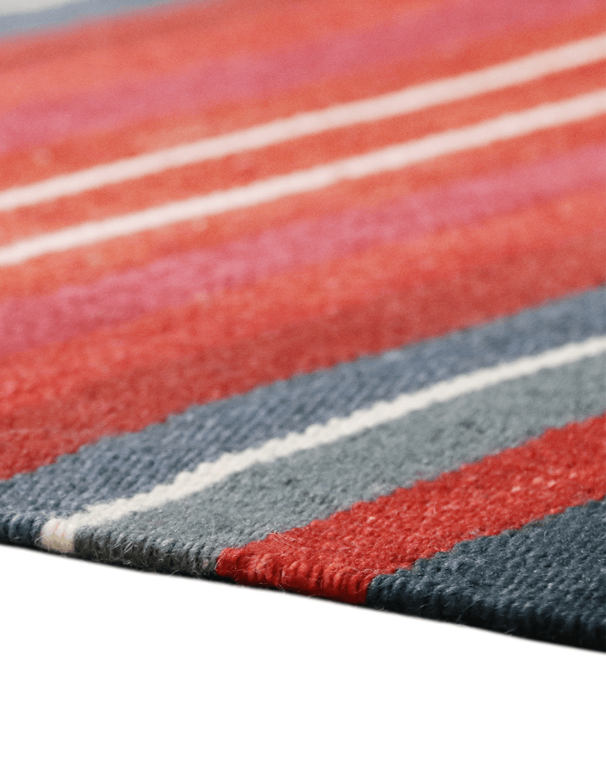 Modern Hand-crafted Rug (FABULAS RED)
